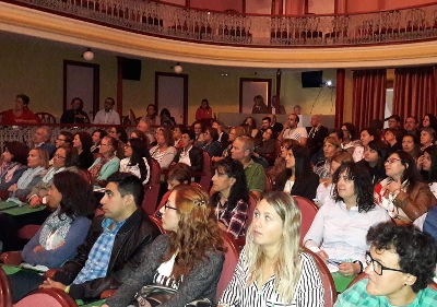 Foto de Un centenar de especialistas debaten en Villafranca políticas de ayuda